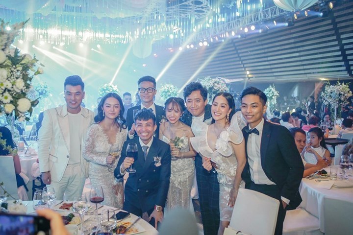 Dàn sao Việt xuất hiện trong tiệc cưới của Joyce Phạm. (Ảnh: IGNV)